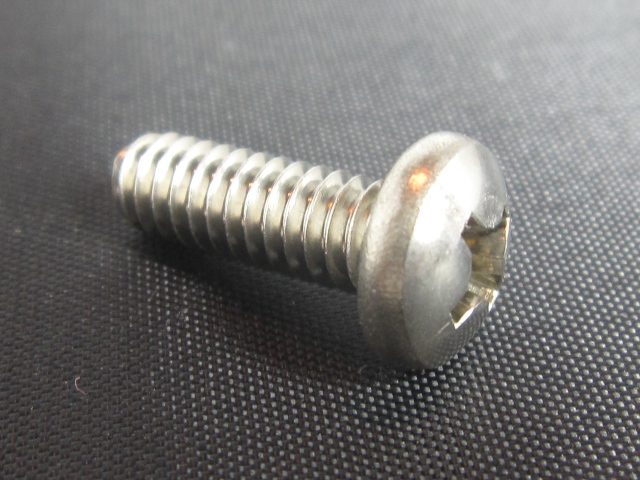 (image for) M4 x .07 Phillips pan head machine screw stainless 18-8 - Click Image to Close